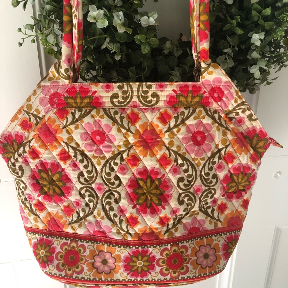VERA BRADLEY RETIRED Folkloric “Alice” Zip-Close Bag Purse Tote. Excellent!